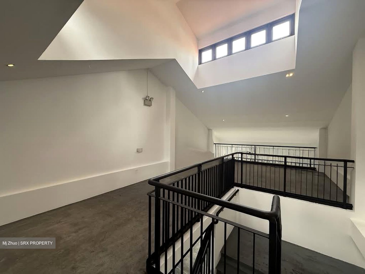 Purvis Street (D7), Retail #594505111
